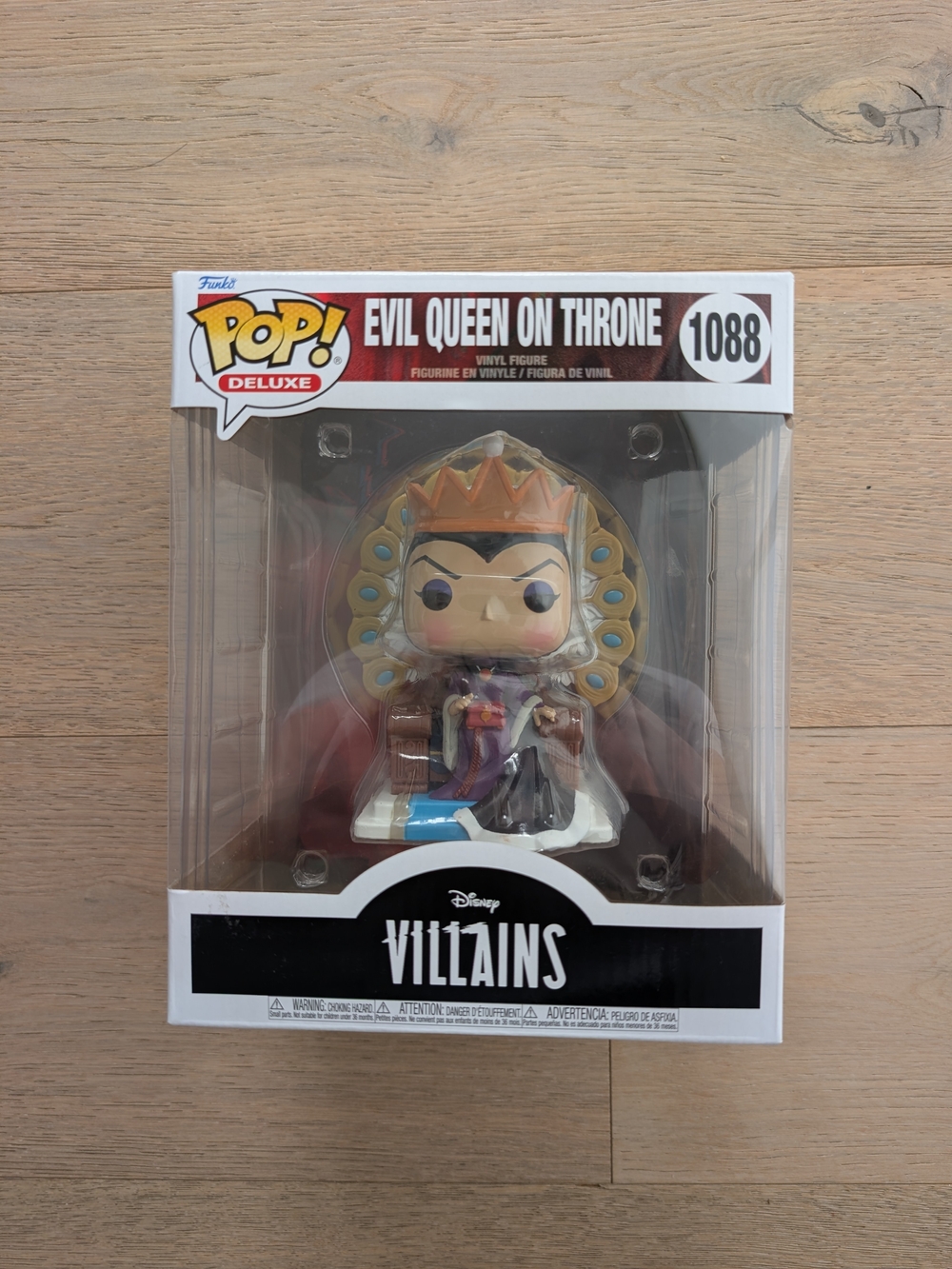 Funko Pop! Deluxe Evil Queen on Throne